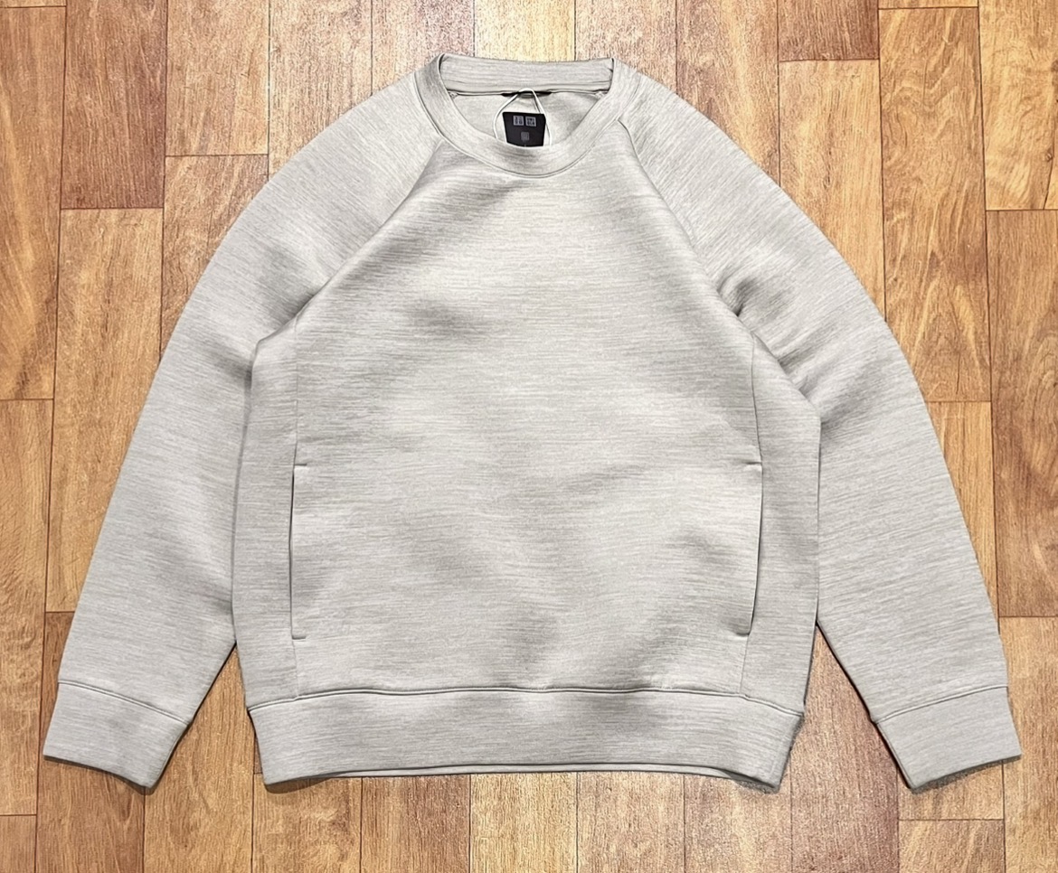 เสื้อ UNIQLO ULTRA STRETCH DRY SWEAT LONG SLEEVE SHIRT