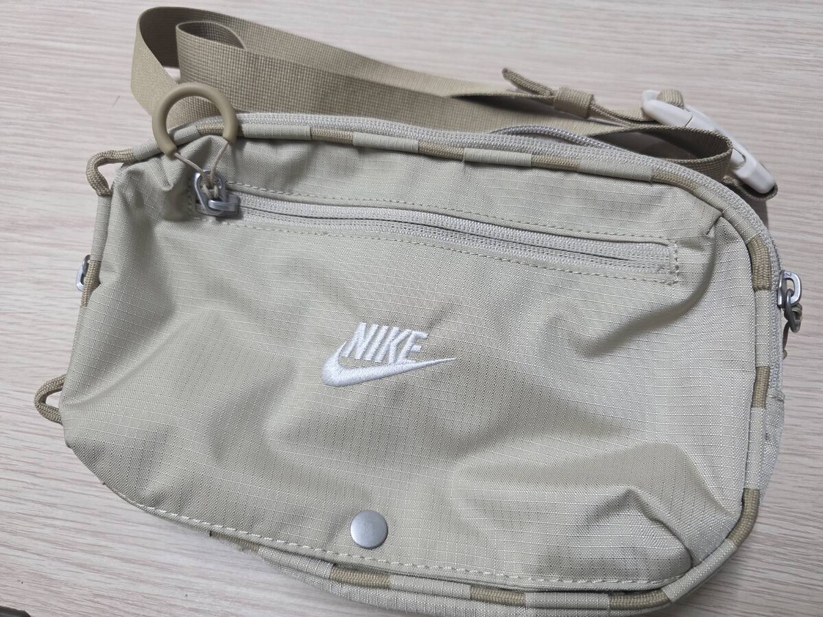 กระเป๋า NIKE Hayward Patrol 