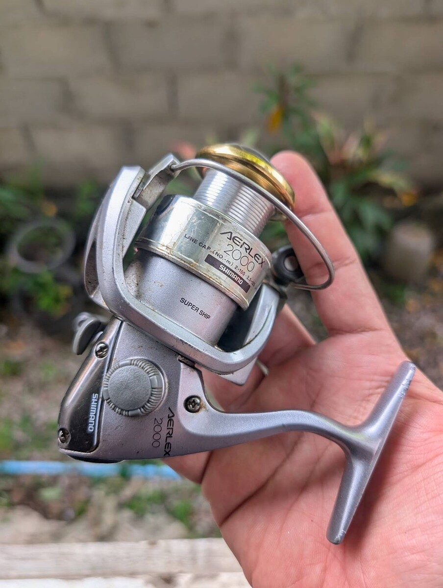 สปินนิ่ง Shimano Aerlex 2000  