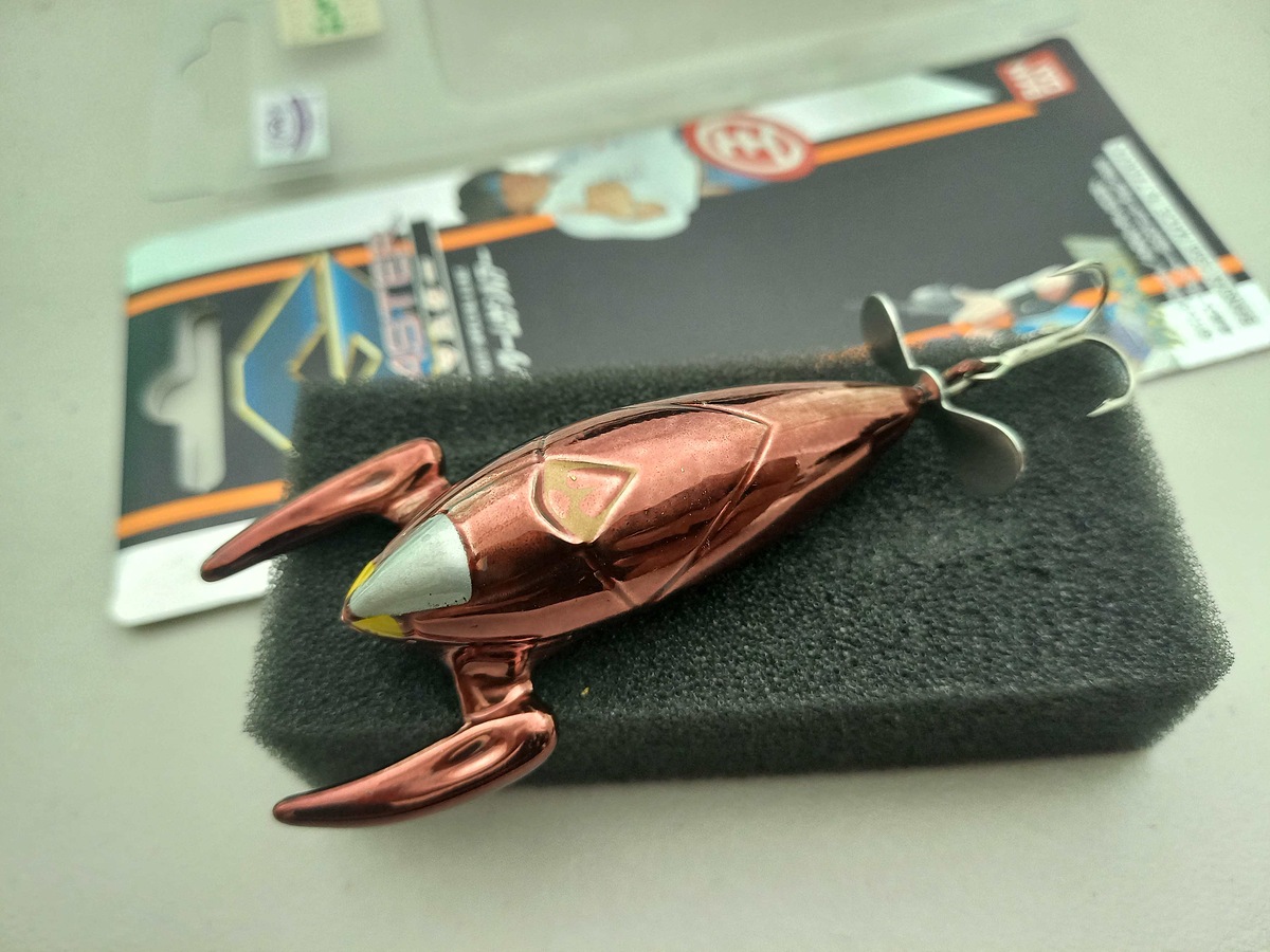 >>>>> เหยื่อ BANDAI 1998 Made in Taiwan รุ่นเก่าสะสม