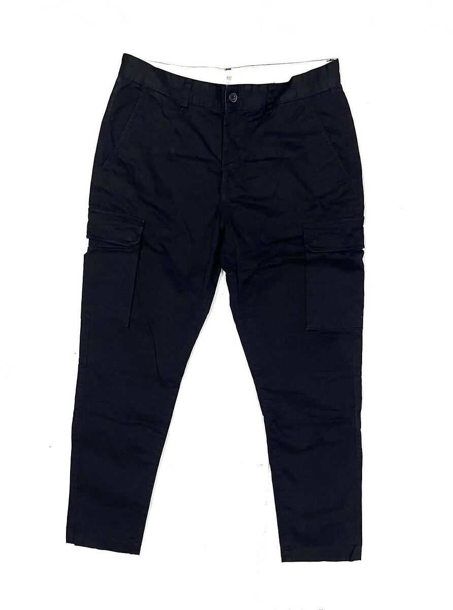 ~ € ~ กางเกง H&M CARGO  (32)   300.-