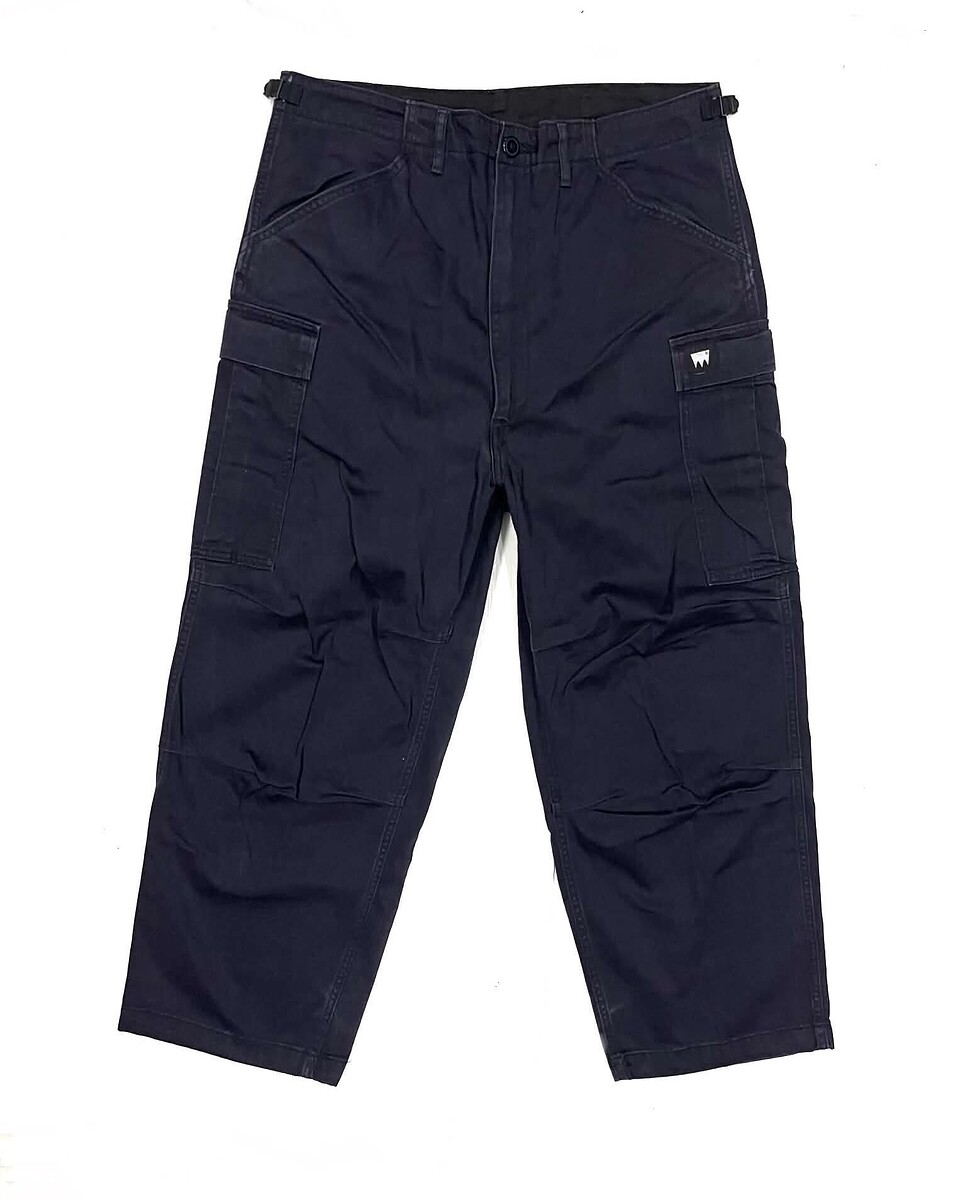 ~ € ~ กางเกง Levi’s Cargo  (34-36)   300.-