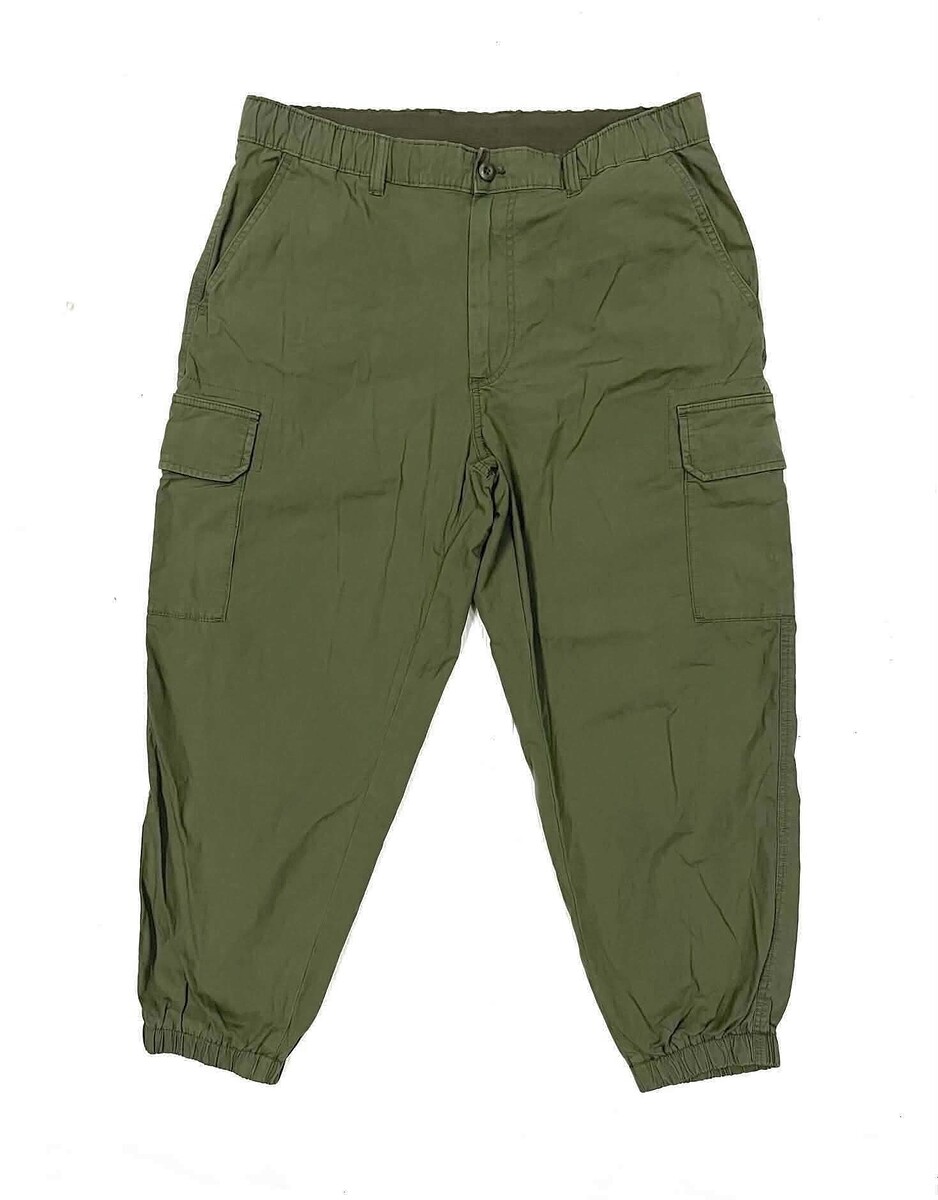 ~ € ~ กางเกง UNIQLO CARGO  (35-36)   300.-