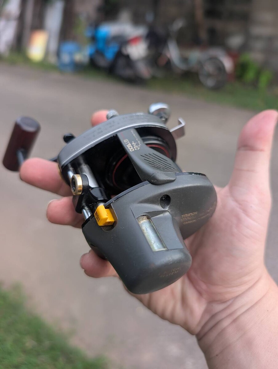 รอก เบส Shimano Titanos Tanatoru GT500  เจแปน 