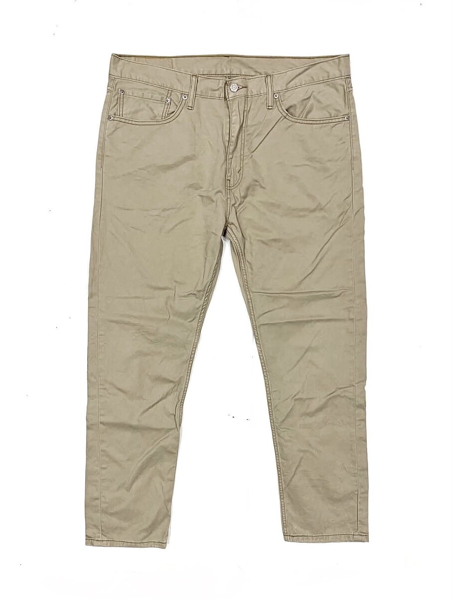 ~ € ~ กางเกงยีนส์ Levi’s 508  (38)    300.- 