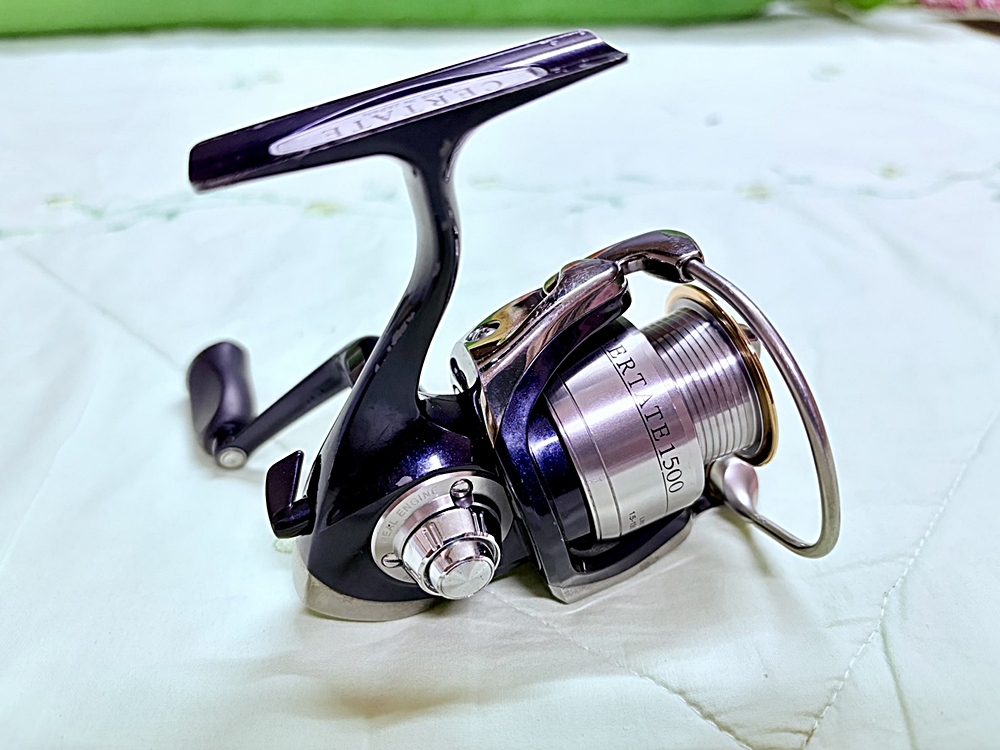 04 Daiwa Certate1500 แกนโต