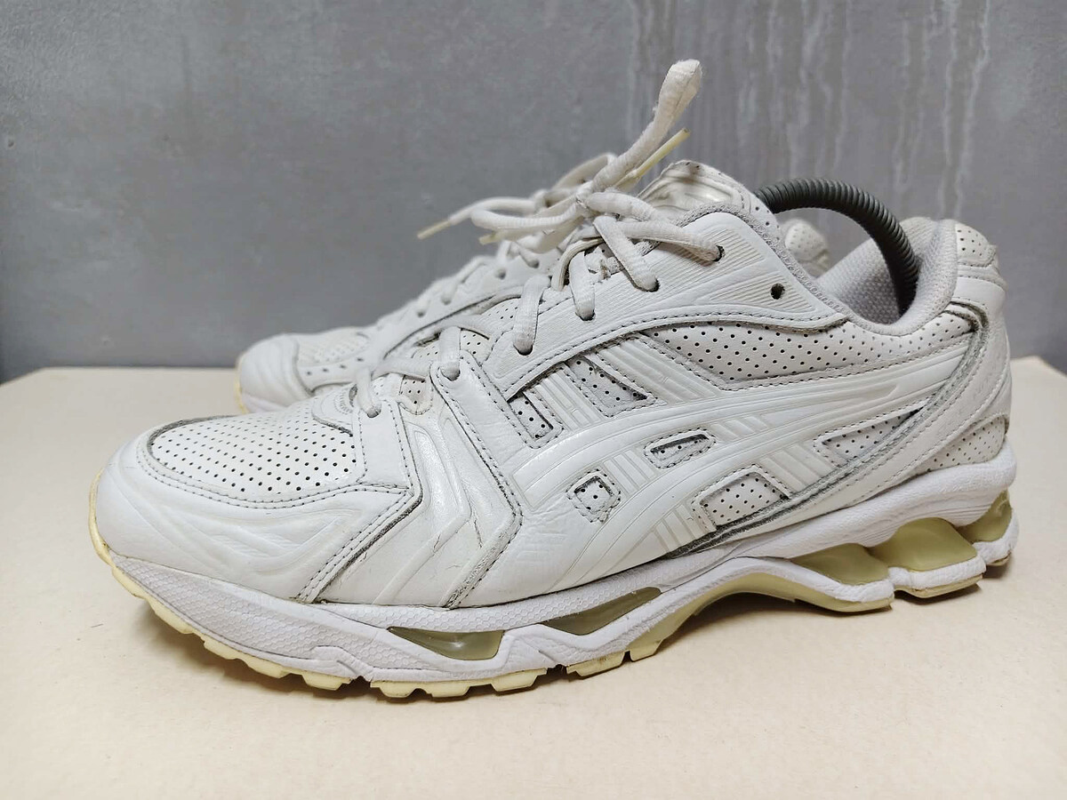 รองเท้า Men's Asics Gel Kayano14 Size 44 