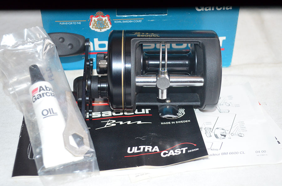 abu 6600CL Black Max .. กล่อง อุปกรณ์ครบๆ ...