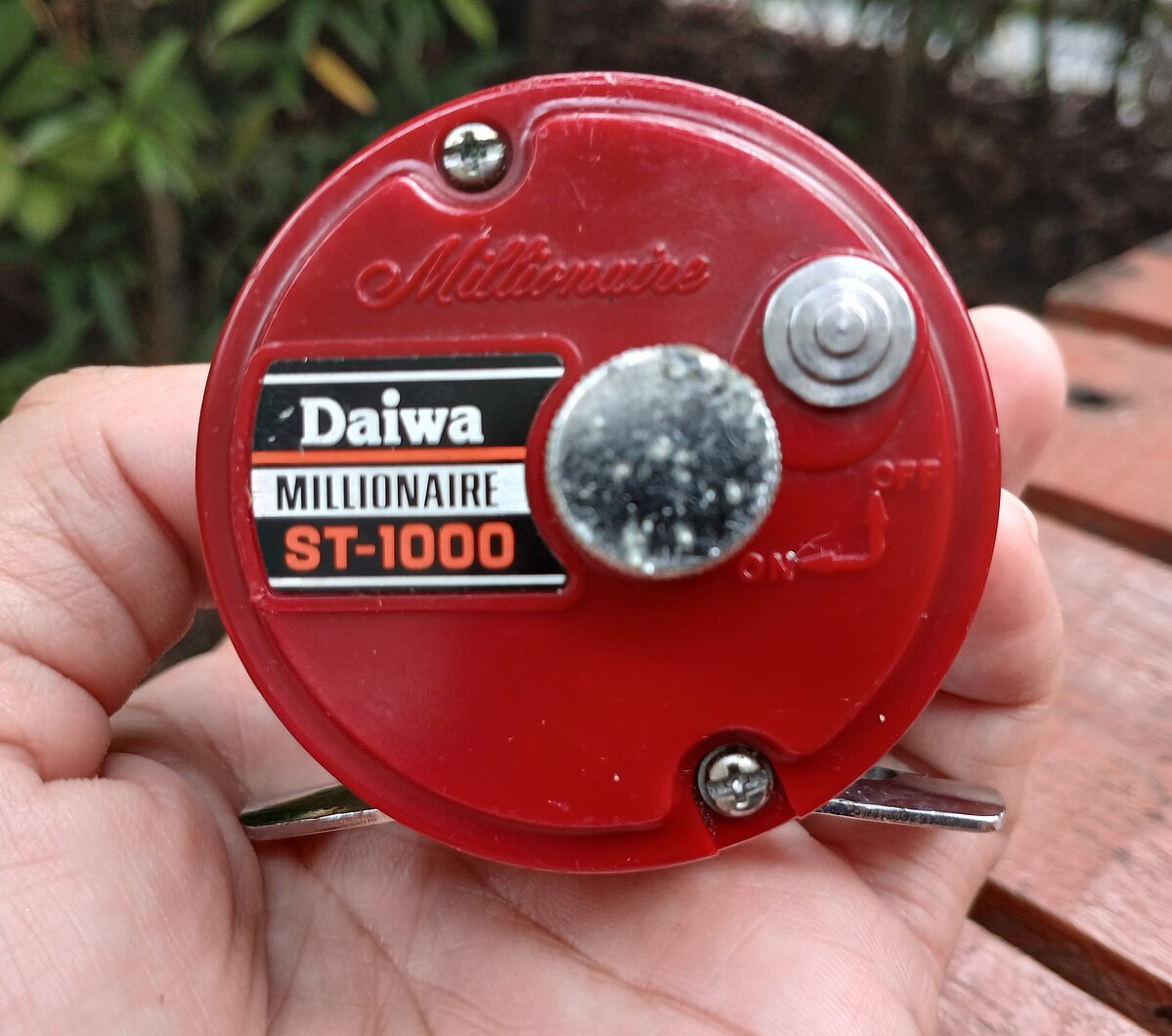 Daiwa MILLIONAIRE ST-1000