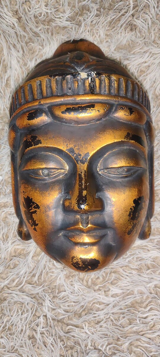 หน้ากากพระโพธิสัตว์