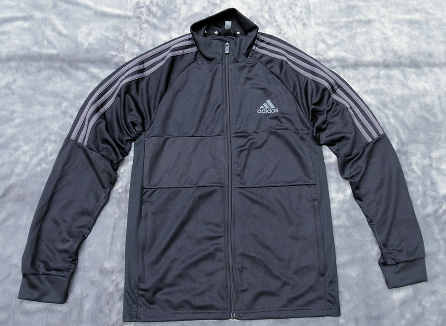 ADIDAS /38/44 เสื้อคลุม 2 สีสวยใหม่ลิขสิทธิ์แท้ ราคารวมส่ง Flash